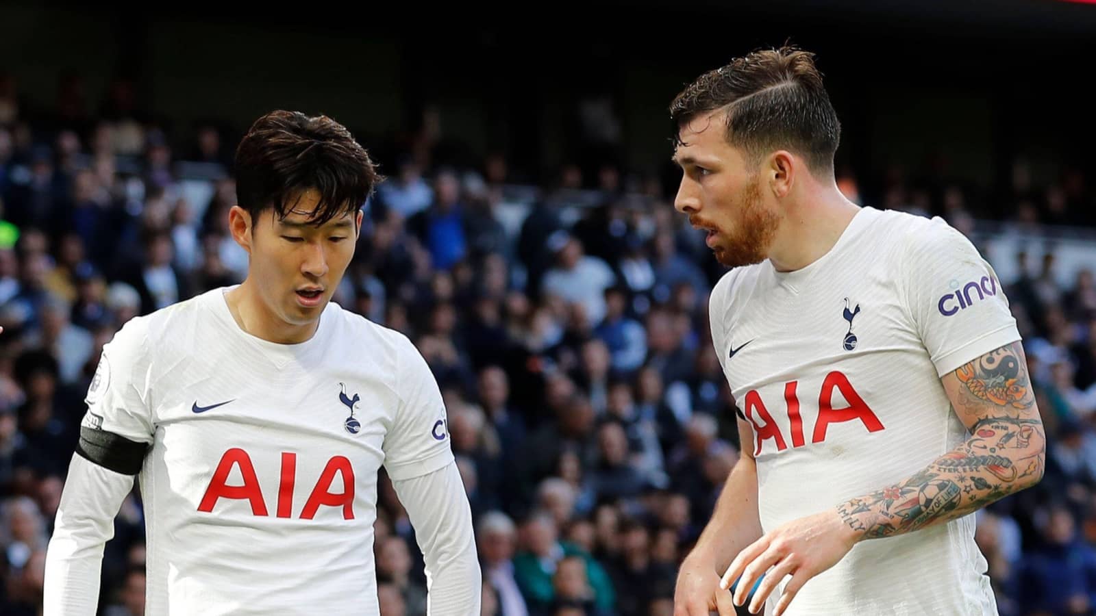 SUMMER TRANSFER:The spurs two key players son heung-min and pierre-Emile are going be leaving due to the….